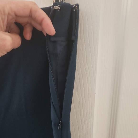 Ann Taylor Navy Blue The Ankle Pant - Picture 4 of 8